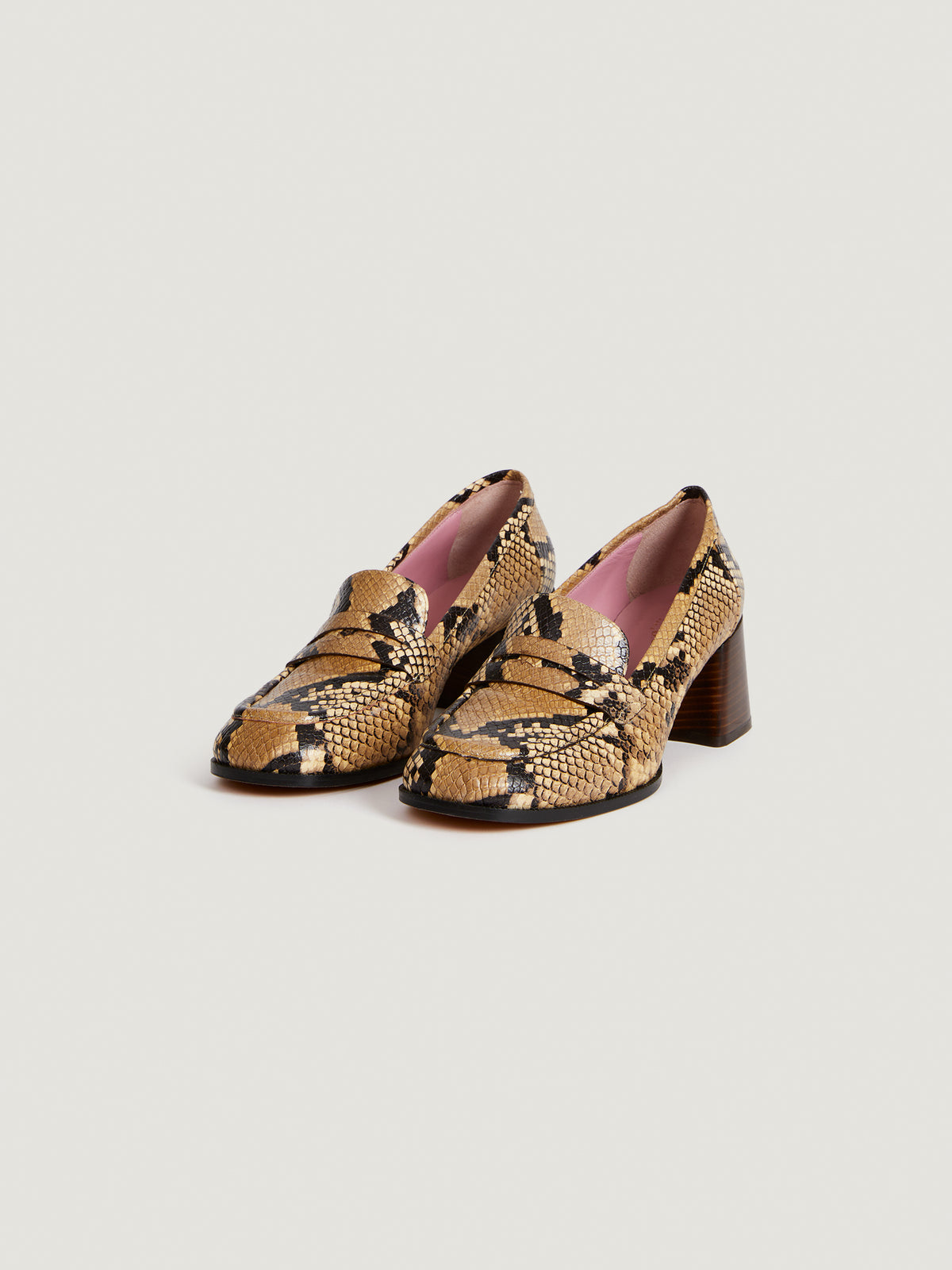 DOROTHEE loafers